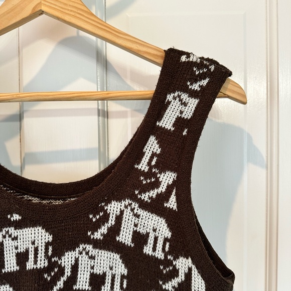 Vintage Elephant Sweater Tank - Picture 2 of 4
